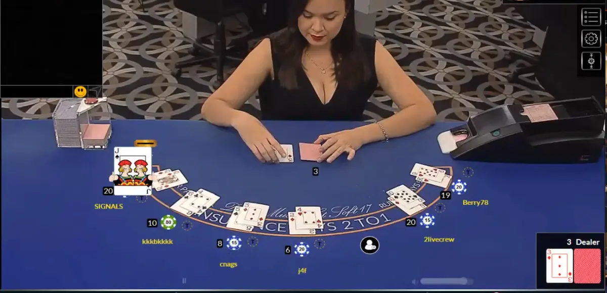 The basis of the gameplay in the early cashout variation remains classic, that is, the same as in the traditional Blackjack version.